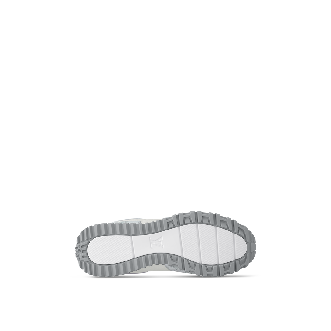 Sneaker Run Away - #12