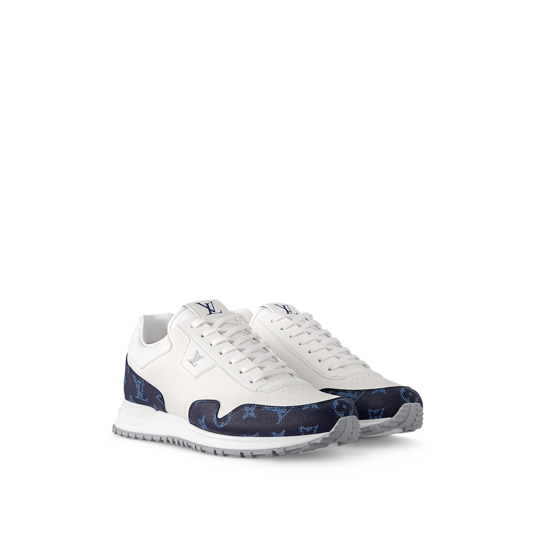 Sneaker Run Away - #11