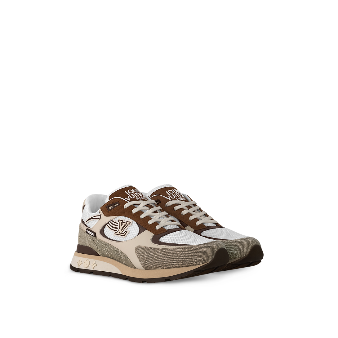 Sneaker Run Away - #3