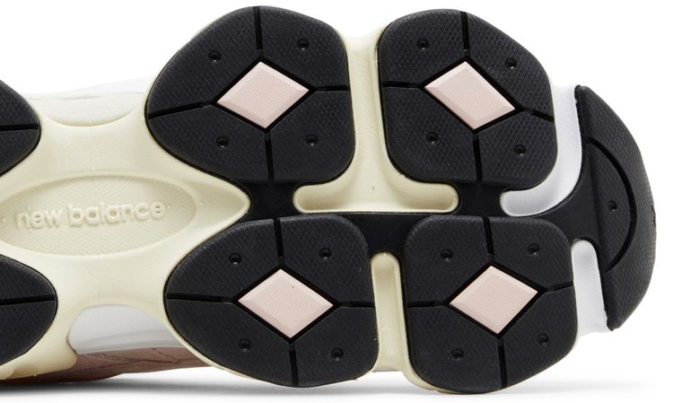 New Balance 9060 Pink Haze - New Balance (2)