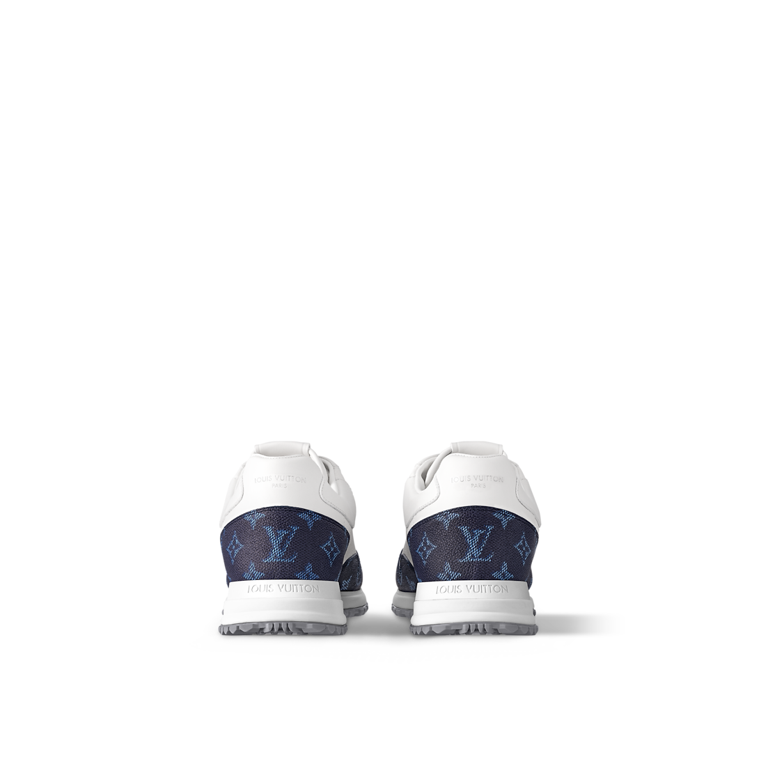 Sneaker Run Away - #11