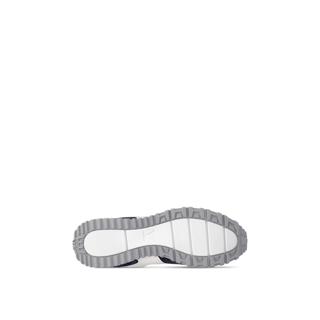 Sneaker Run Away - #11
